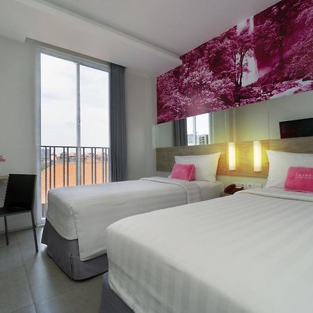 Favehotel Kuta Square Esterno foto