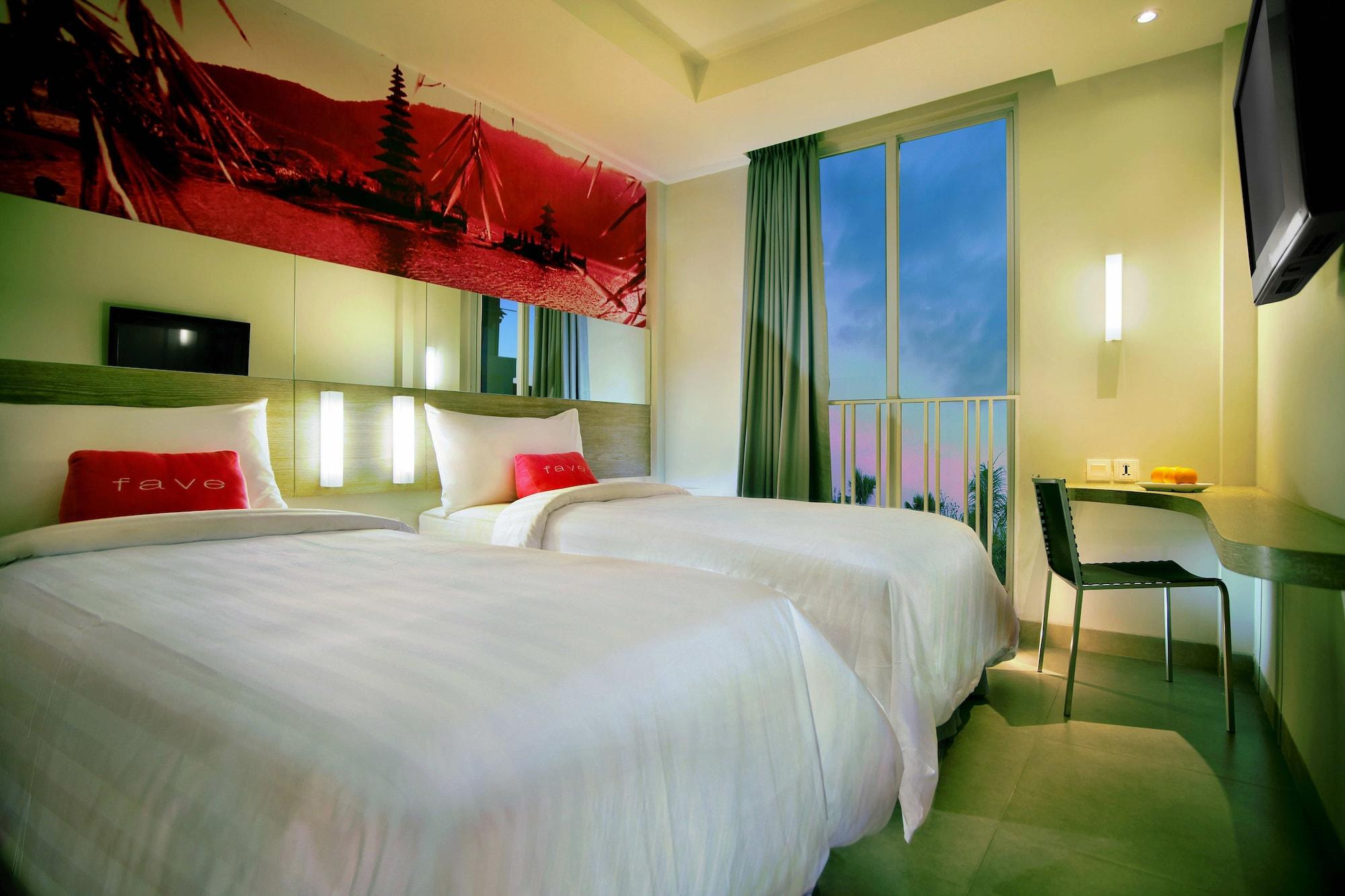 Favehotel Kuta Square Esterno foto