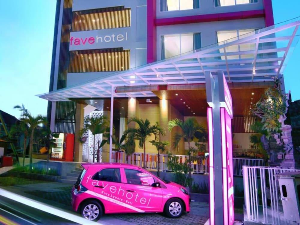 Favehotel Kuta Square Esterno foto