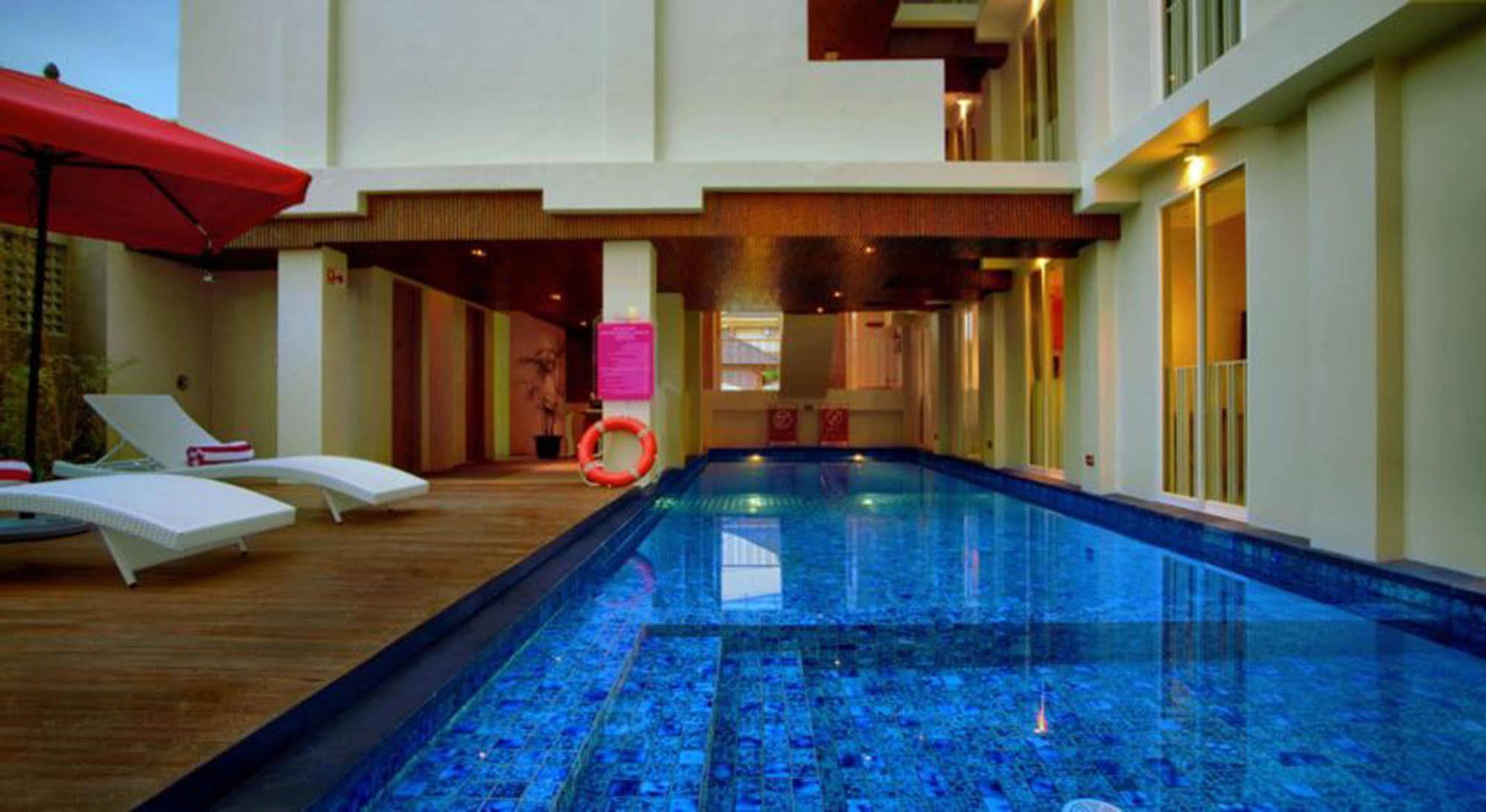 Favehotel Kuta Square Esterno foto