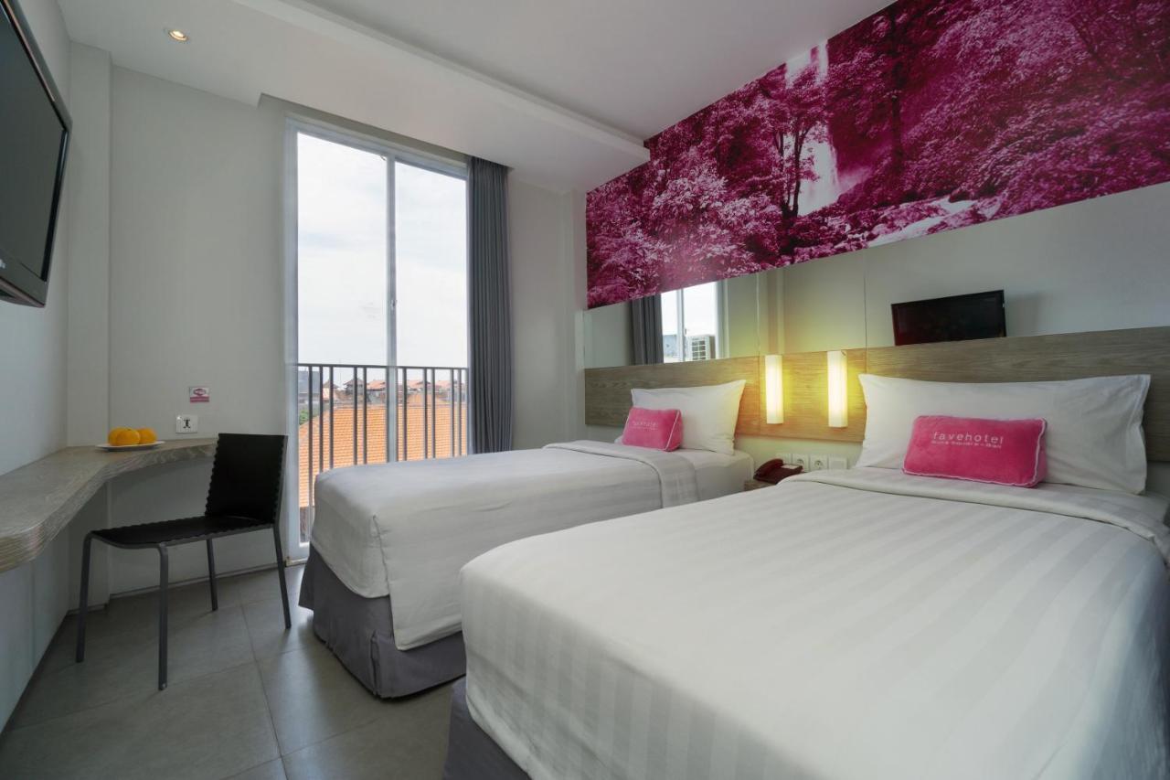 Favehotel Kuta Square Esterno foto
