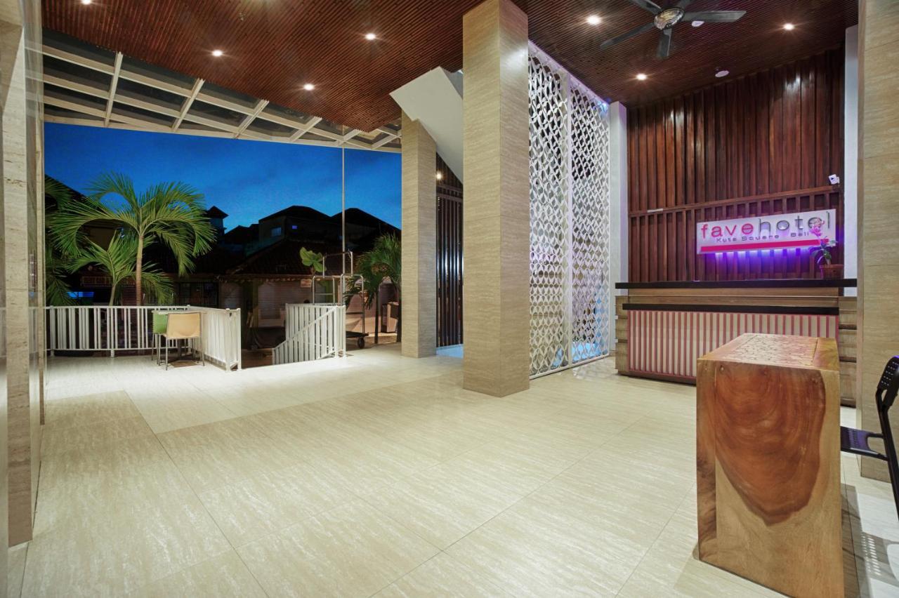 Favehotel Kuta Square Esterno foto